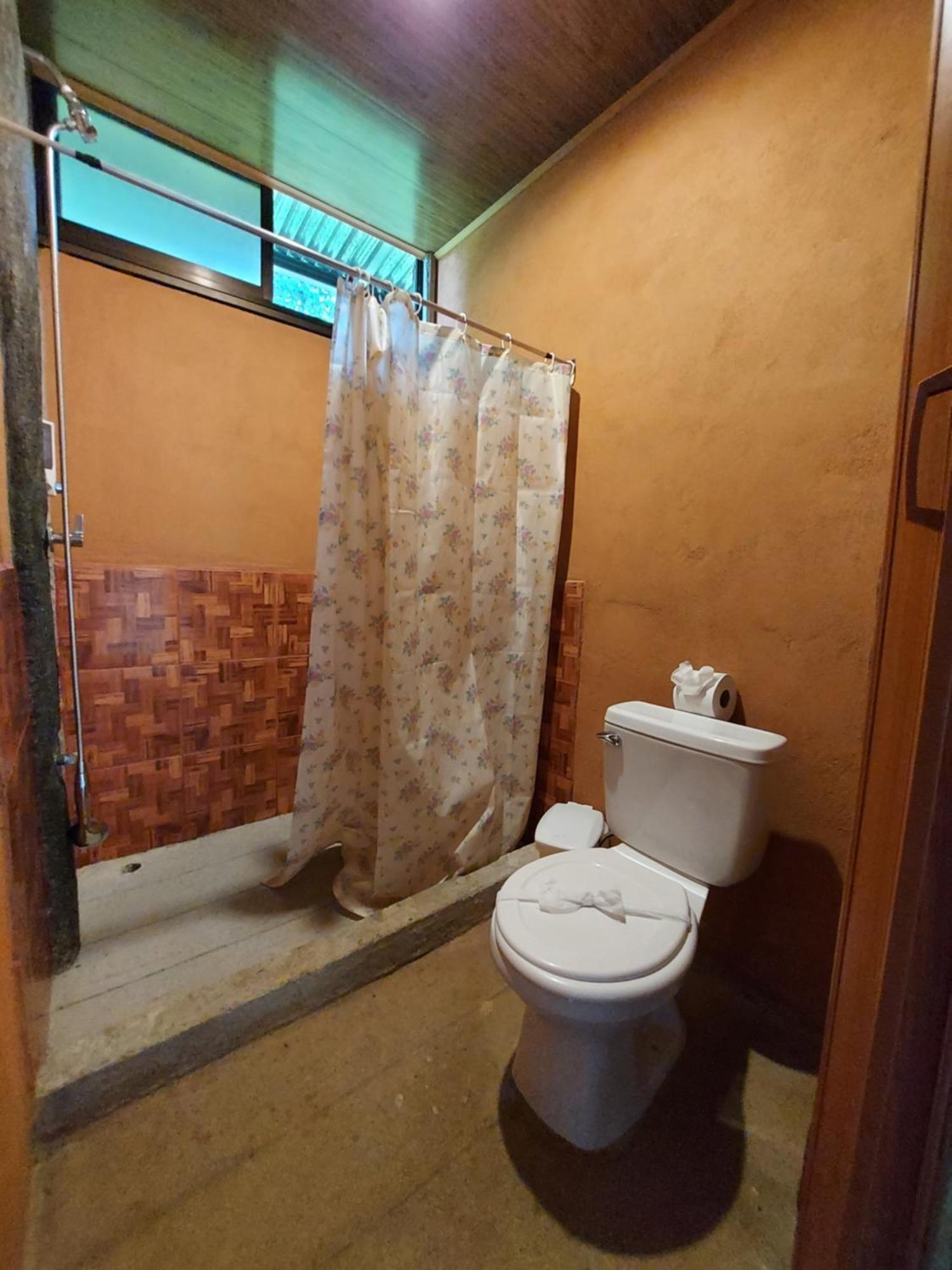 Chalets Silencio Del Bosque La Fortuna Rum bild